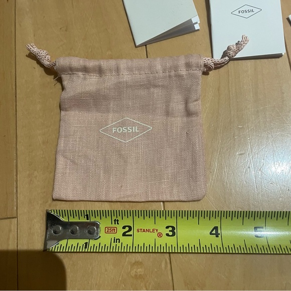 4 new fossil small jewelry pouches - Picture 3 of 4